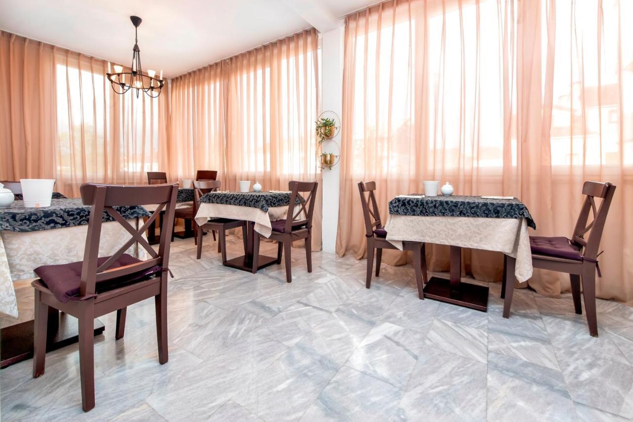 Villa B&B Marina & Parking Free Rovinj Exteriör bild