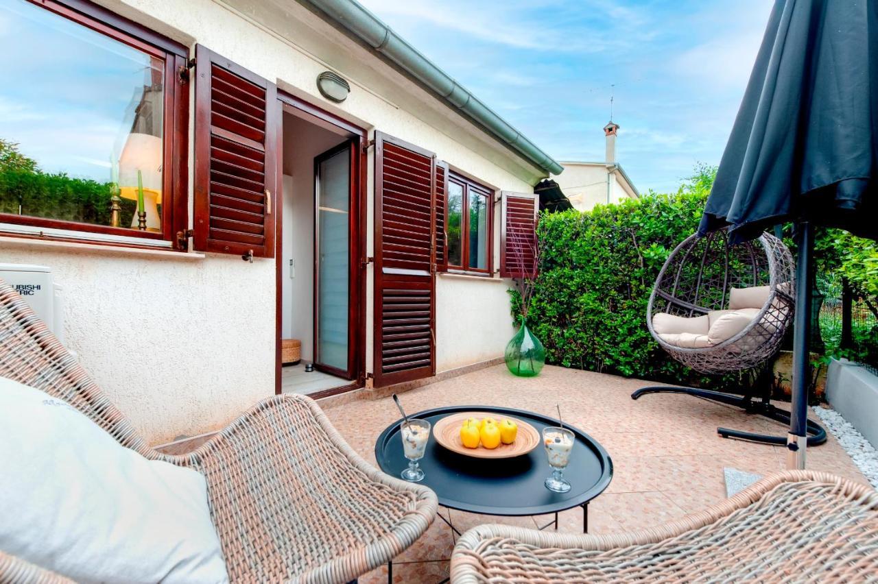 Villa B&B Marina & Parking Free Rovinj Exteriör bild
