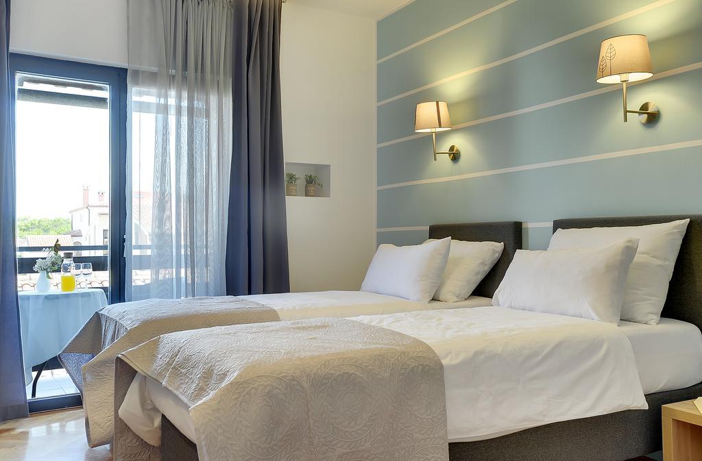 Villa B&B Marina & Parking Free Rovinj Exteriör bild